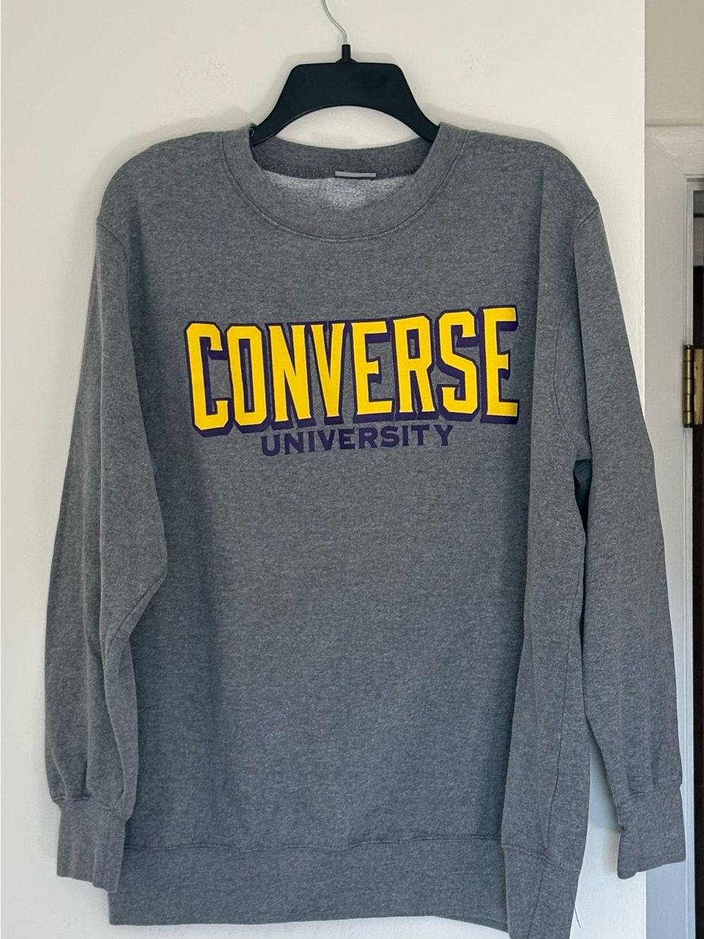 Converse University Valkyries Collegiate Fleece Crewneck Sweatshirt MV Sport